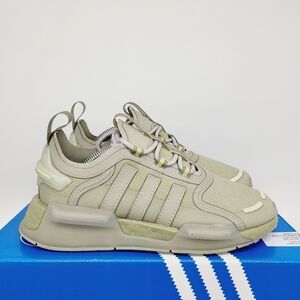 New Adidas NMD R1 V3 Feather Grey Sandy Beige Women's Running Shoes Size 7.5